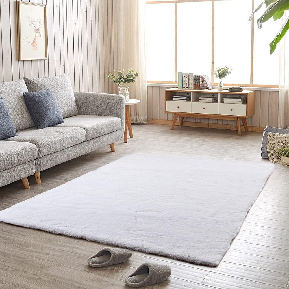 Soft Rugs 4X6 Feet for Bedroom,White Fluffy Rugs Faux Fur Rabbit Area Rug for Dorm Room,Shaggy Rug Chair Couch Throw Rugs for Rooms Decor Machine Washable